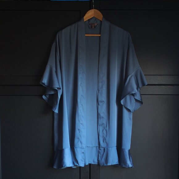 Victoria's Secret | NWT Satin Midi Nightrobe w Ruffle Hem - Picture 1 of 8